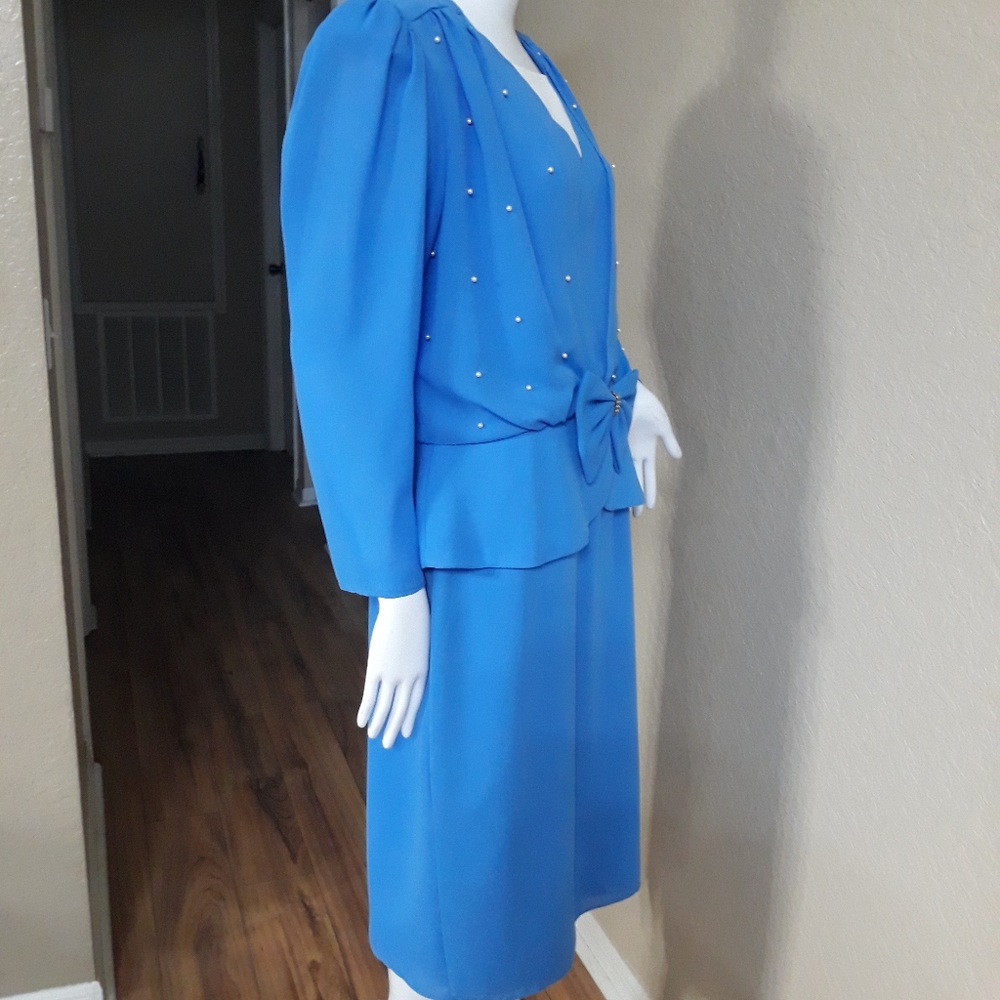 Patra Dress - Picture 4 of 13
